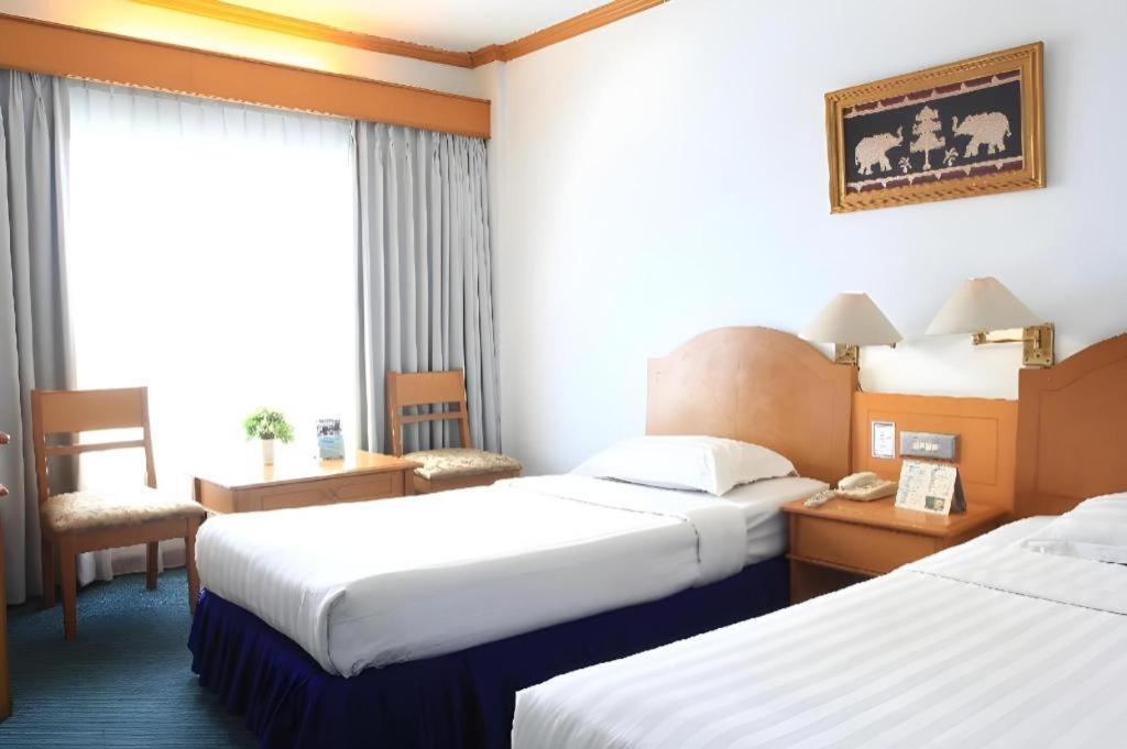 Hotel Marcopolo Bandar Lampung Exterior photo